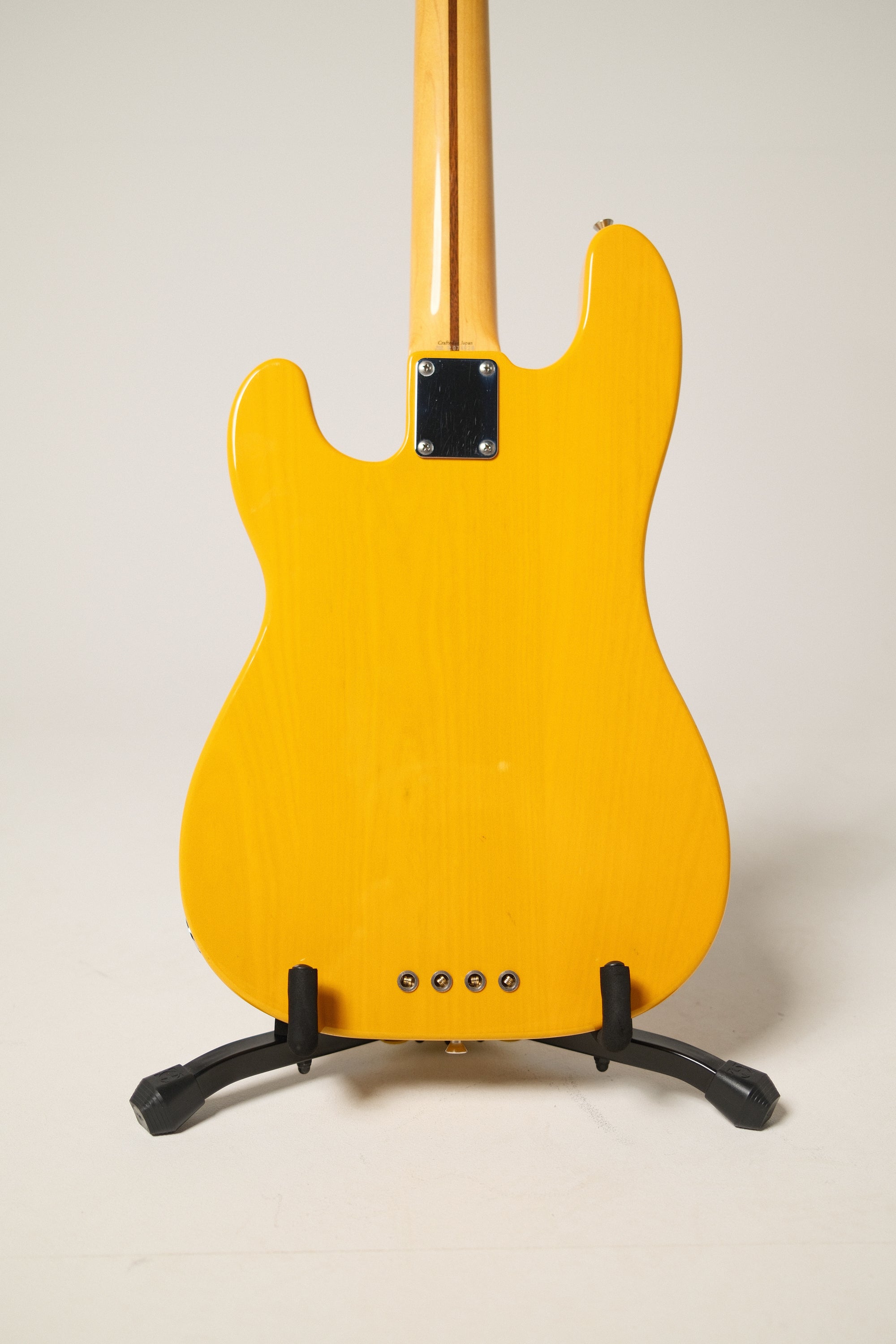 Fender Precision Bass - 2005 – Dos Hombres Guitars